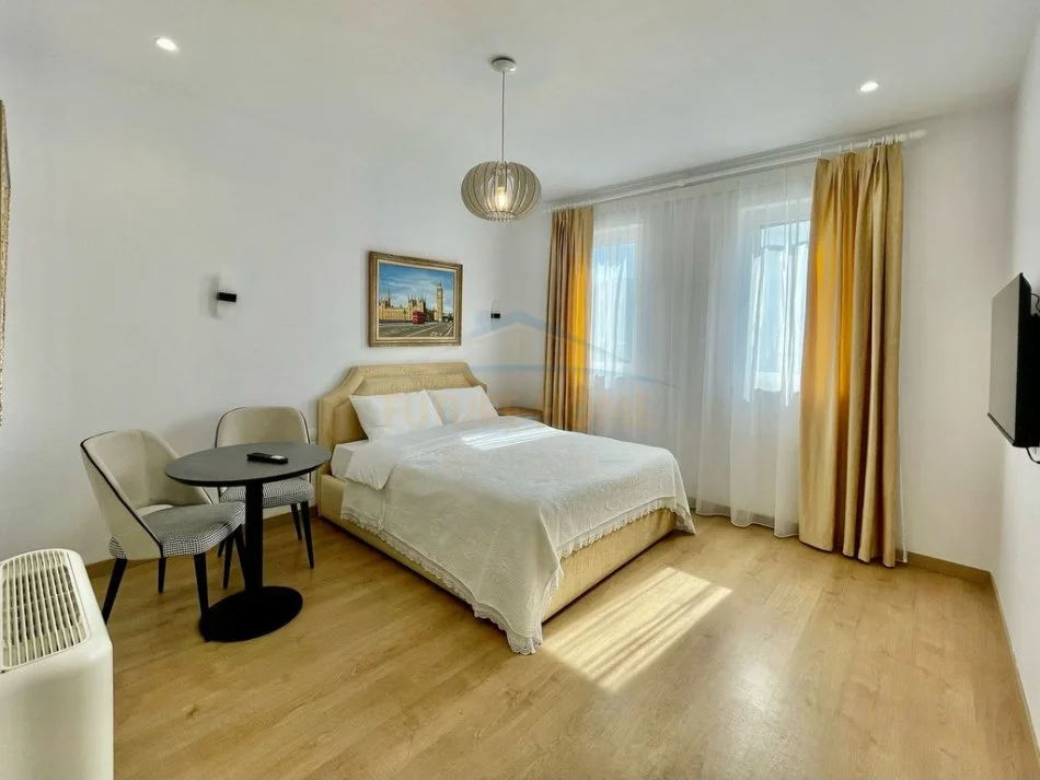 Tirane, shitet Vile 2 Katshe Kati 4, 931 m² 850.000 € (Mullet)