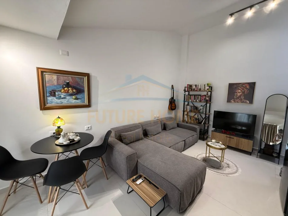 Tirane, shes apartament 1+1+Ballkon Kati 5, 65 m² 99.000 € (Jaho Residence)