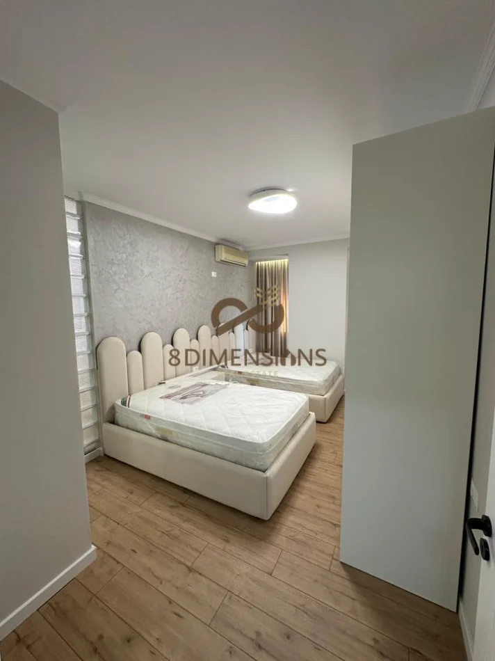 Tirane, jepet me qera apartament 2+1+Ballkon Kati 2, 107 m² 1.000 € (don bosko)