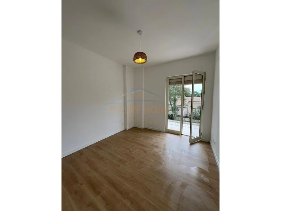 Durres, shitet apartament 2+1 Kati 2, 93 m² 128.000 € 