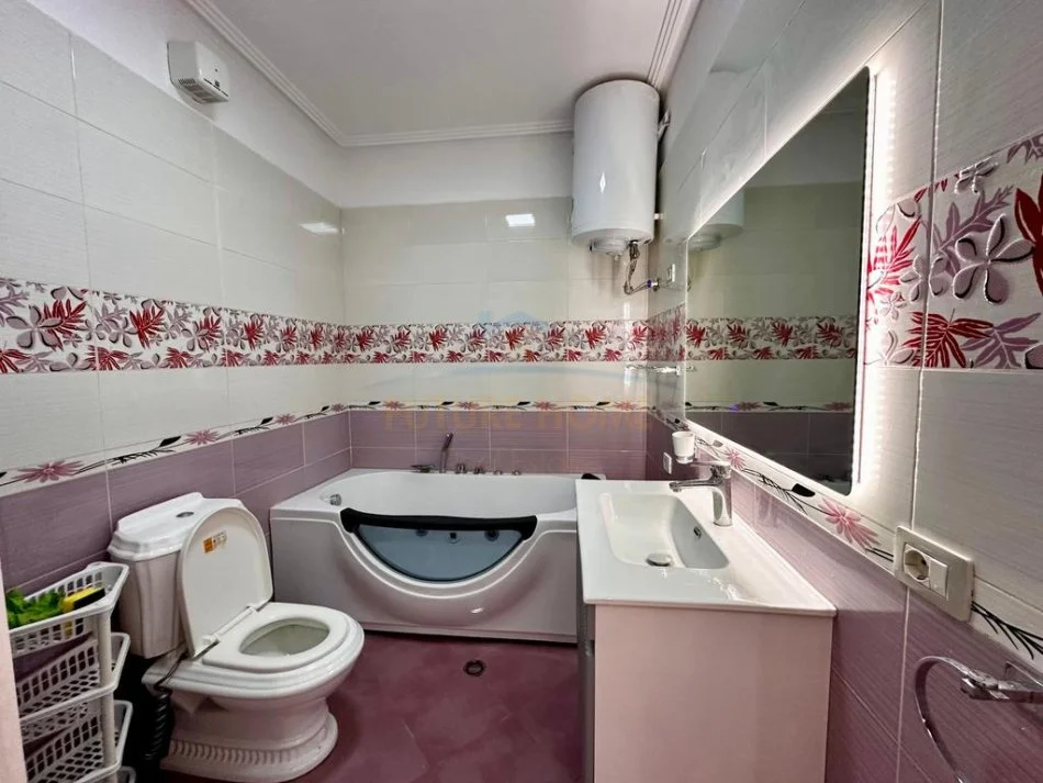 Tirane, shitet apartament 1+1+Ballkon Kati 1, 76 m² 140.000 € (Kodra e Diellit)