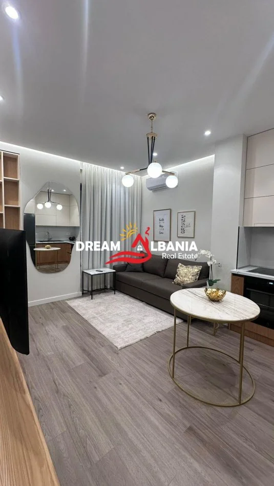 Shqiperi, jepet me qera apartament 1+1 , 60 m² 620 € (Bulevardi i Ri)