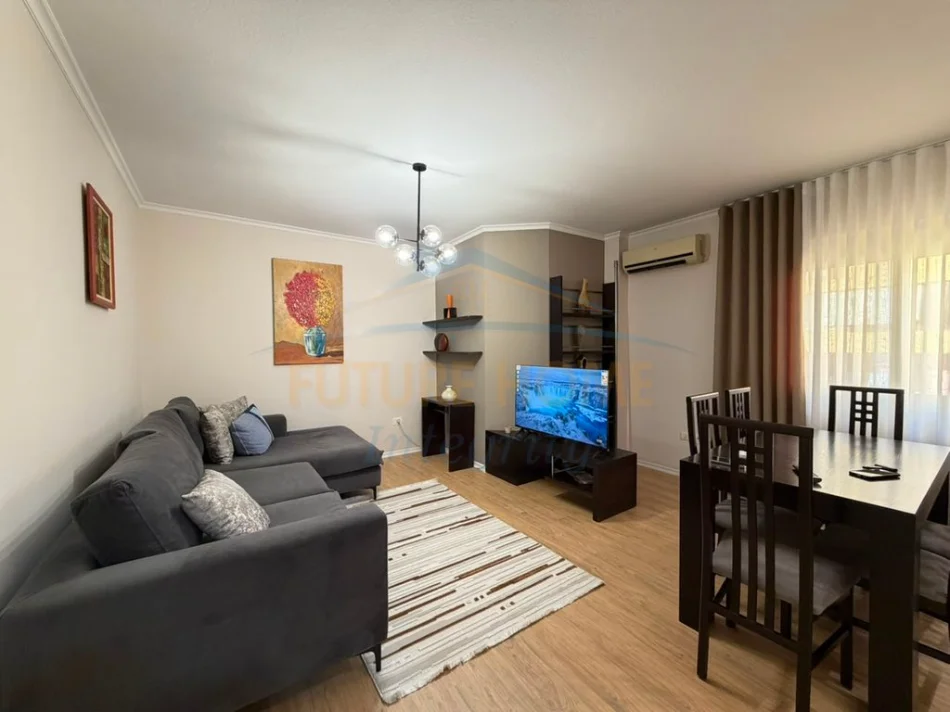 Tirane, shitet apartament 2+1 Kati 5, 66 m² 139.000 € (Porcelan)