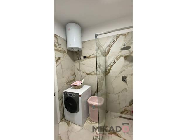 jepet me qera 650 Euro