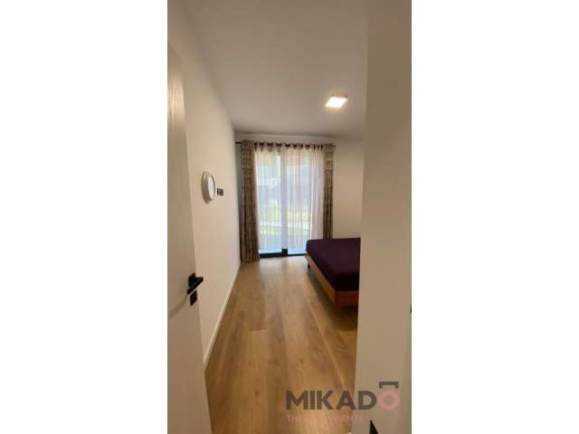 jepet me qera 650 Euro