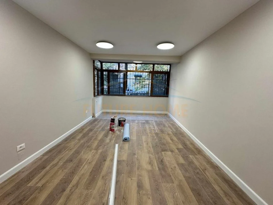 Tirane, shitet apartament 3+1 Kati 2, 108 m² 268.000 € (RRUGA E KOSOVAREVE)