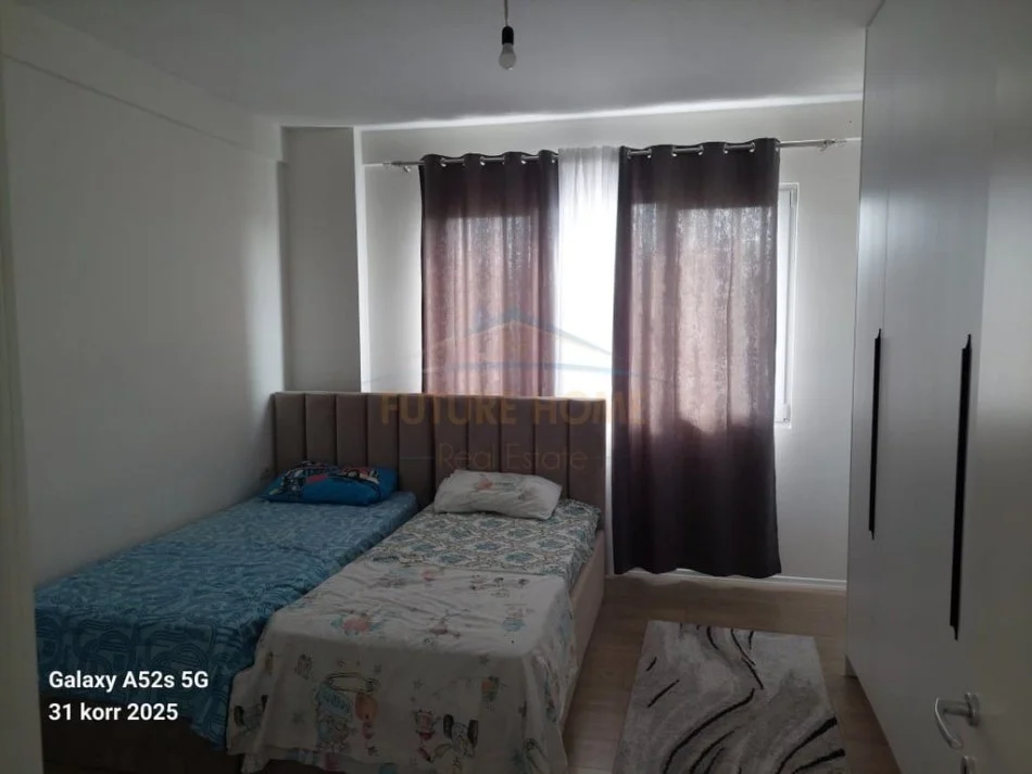 Tirane, jepet me qera apartament 2+1 Kati 2, 90 m² 500 € 