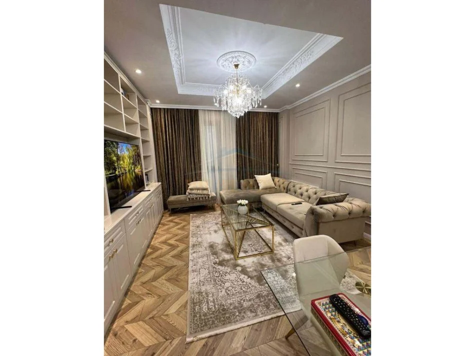 Tirane, shitet apartament 2+1+Ballkon Kati 9, 103 m² 350.000 € (Square 21)