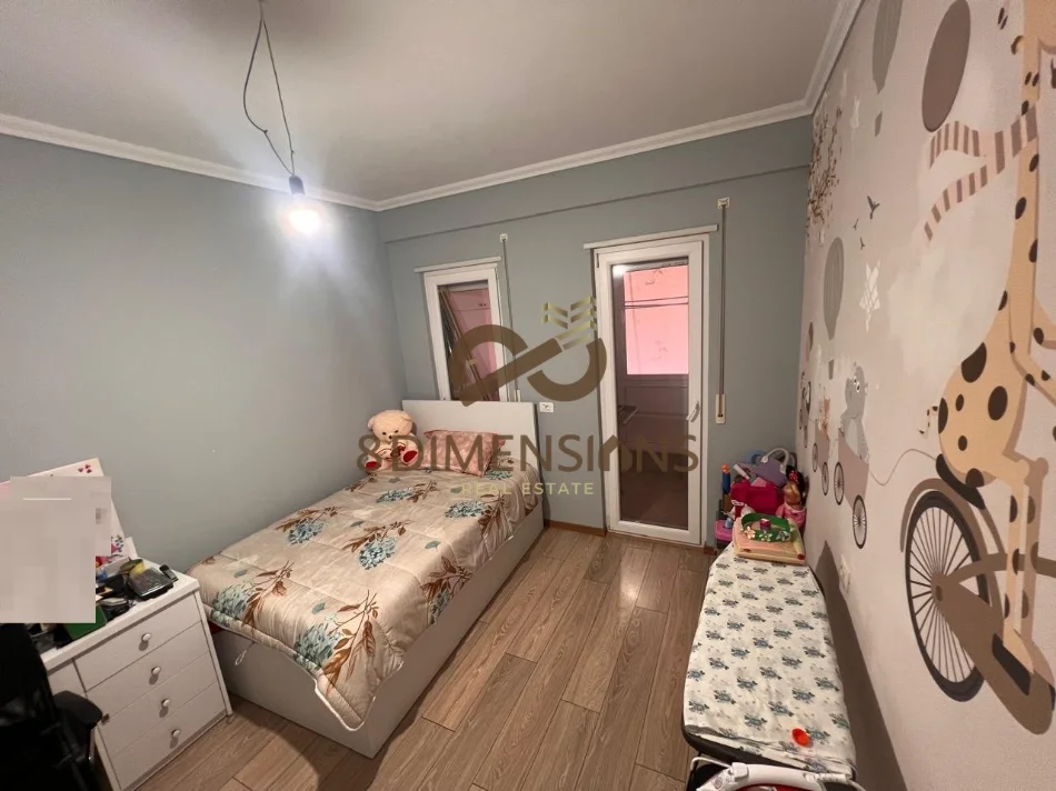 Tirane, jepet me qera apartament 2+1 Kati 3, 100 m² 450 € (fresk)