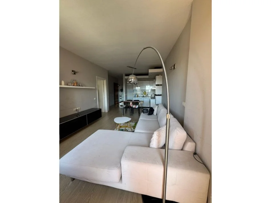 Shqiperi, jepet me qera apartament 1+1 Kati 4, 56 m² 500 € 