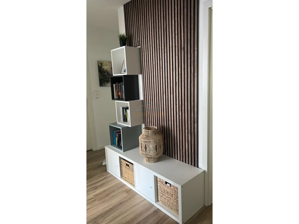 Tirane, jepet me qera apartament 1+1+Ballkon Kati 1, 44 m² 420 € (Fresku)