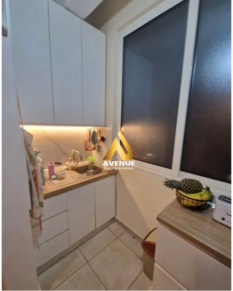 Tirane, shitet apartament 1+1 Kati 4, 49 m² 125.000 € (Rruga Mine Peza)