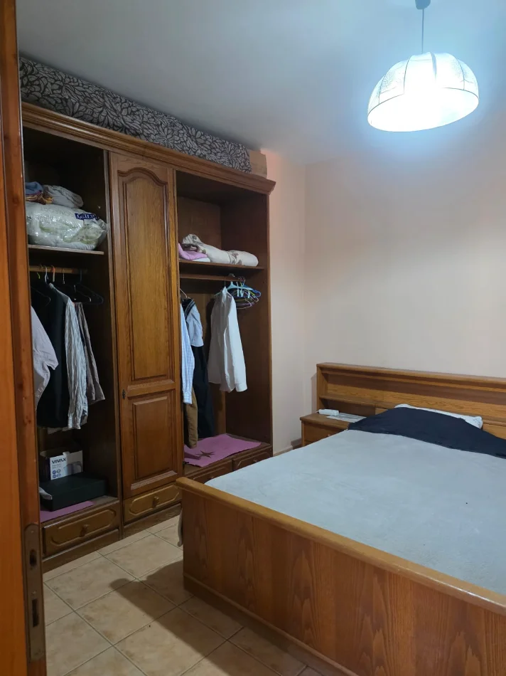 Tirane, jepet me qera apartament 1+1+Ballkon Kati 5, 61 m² 500 € (STACIONI I TRENIT)