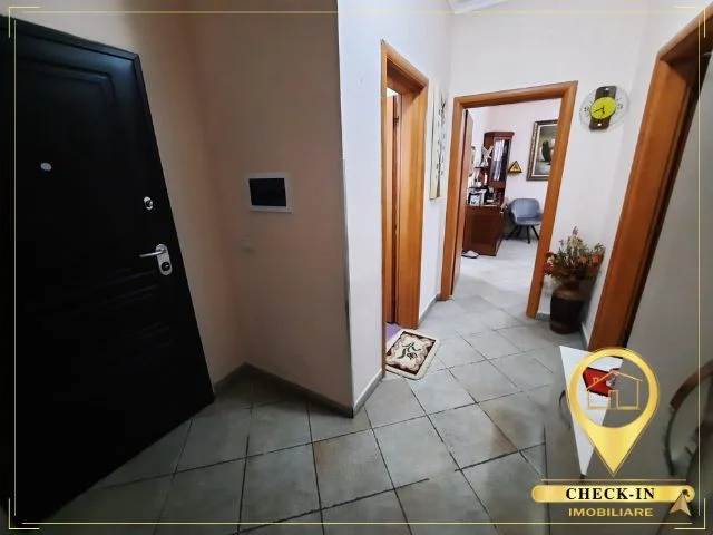 Tirane, shitet apartament 2+1+Aneks+Ballkon Kati 2, 68 m² 139.000 € (Rruga Shkelqim Fusha)