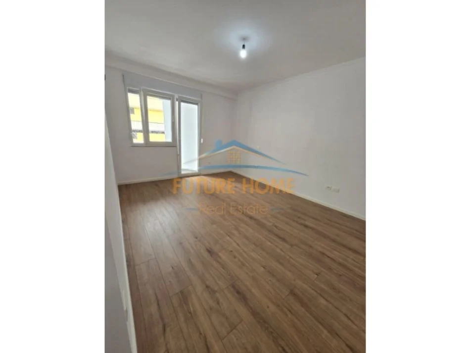 Tirane, shitet apartament Kati 7, 96 m² 210.000 € (RRUGA E KAVAJES)