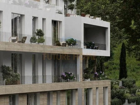 Tirane, shitet apartament 3+1+Aneks+Ballkon Kati 1, 157 m² 292.929.929.929 € (LIQENI I FARKES)