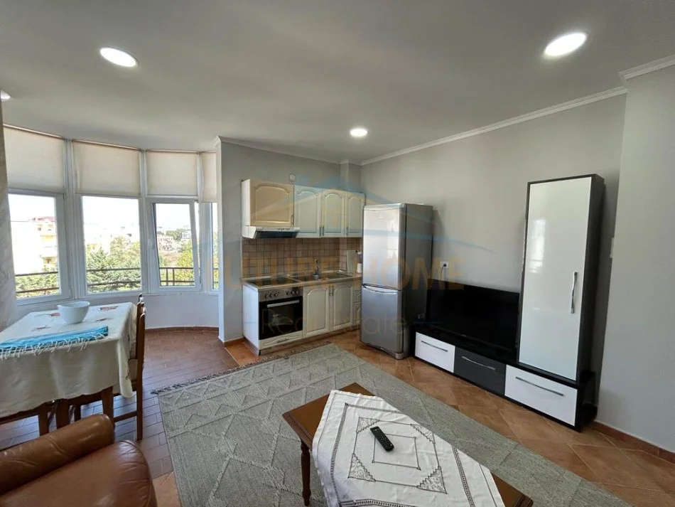 Mali Robit, shitet apartament 2+1+Ballkon Kati 6, 75 m² 77.000 € (Mali i Robit Golem)