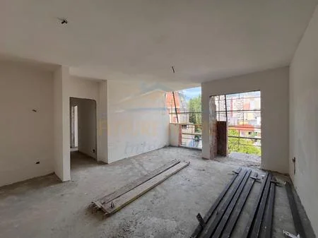 Tirane, shitet apartament 2+1 Kati 2, 114 m² 410.400 € (RRUGA ELBASANIT,STADIUMI AIR ALBANIA)