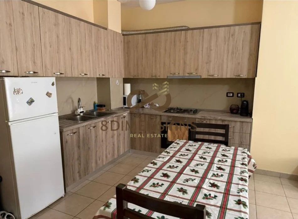 Tirane, jepet me qera apartament 2+1+Ballkon Kati 5, 96 m² 550 € (liqeni i thate)