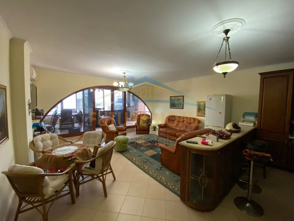 Durres, shitet apartament 2+1 Kati 5, 95 m² 186.000 € (Golem)