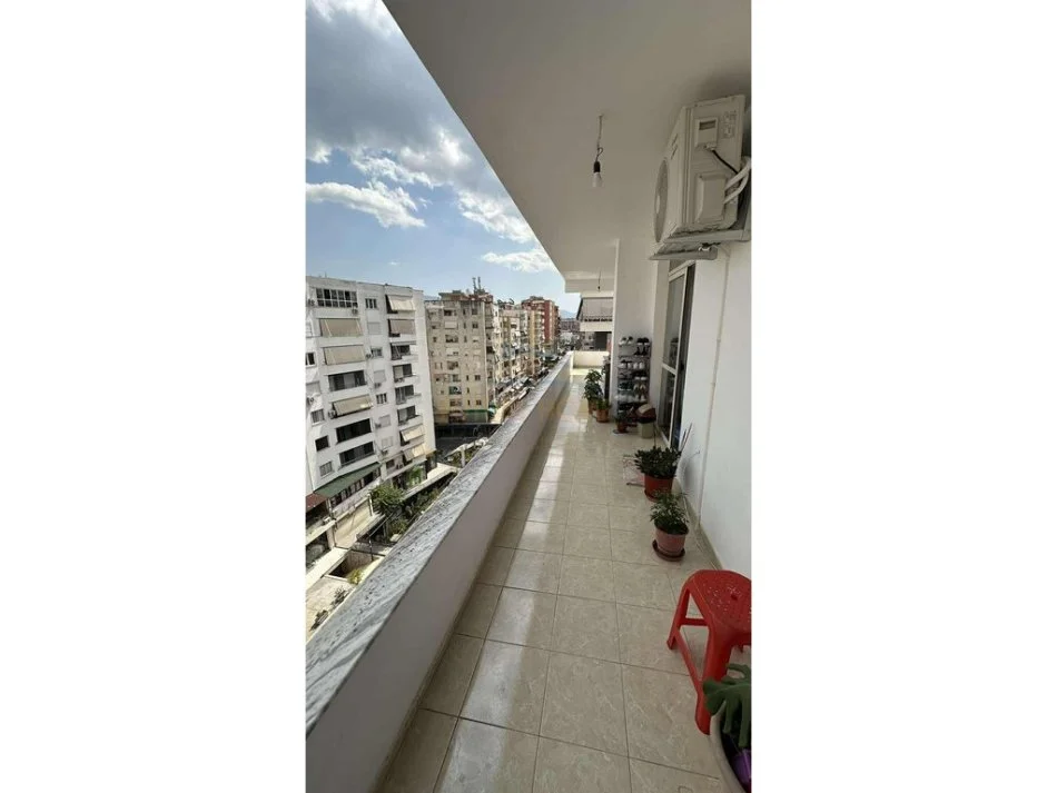 Tirane, shitet apartament 2+1 Kati 7, 123 m² 140.000 €