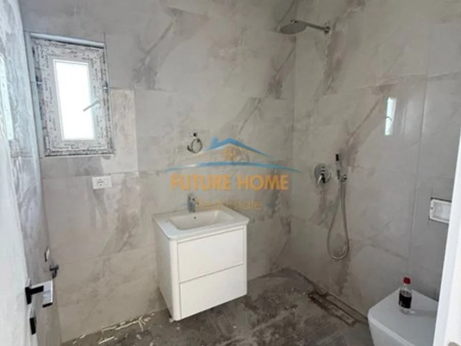 Tirane, shes apartament 1+1 Kati 4, 60 m² 98.500 € (rruga mihal grameno)