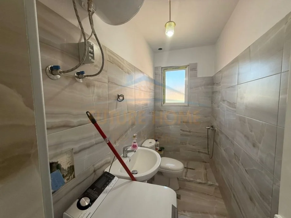 Korce, shitet apartament 2+1 Kati 5, 64 m² 44.000 € (Lagjia 4, Korçë)