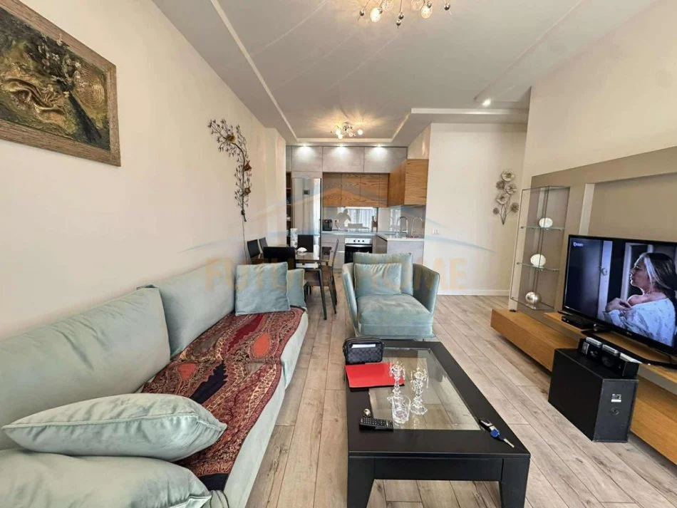 Kamez, jepet me qera apartament 2+1 Kati 4, 89 m² 450 € (RRRTHI ULLIRIT)   UNA57116