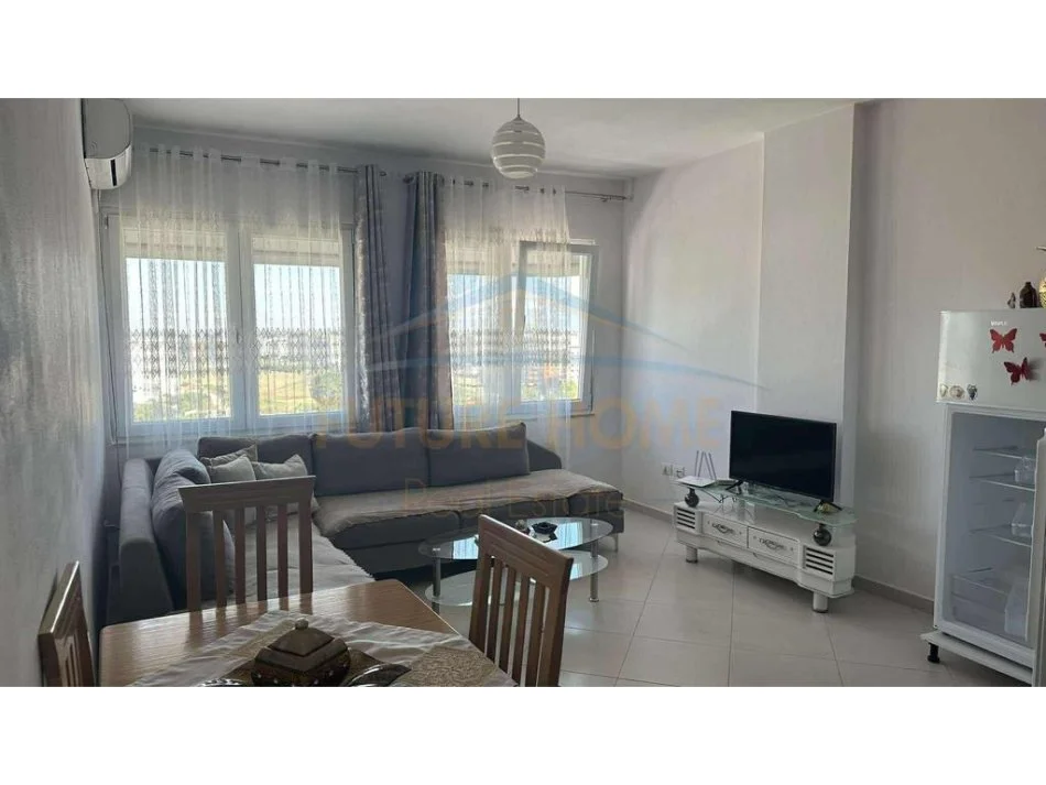 Tirane, jepet me qera apartament 1+1 Kati 8, 66 m² 500 € 