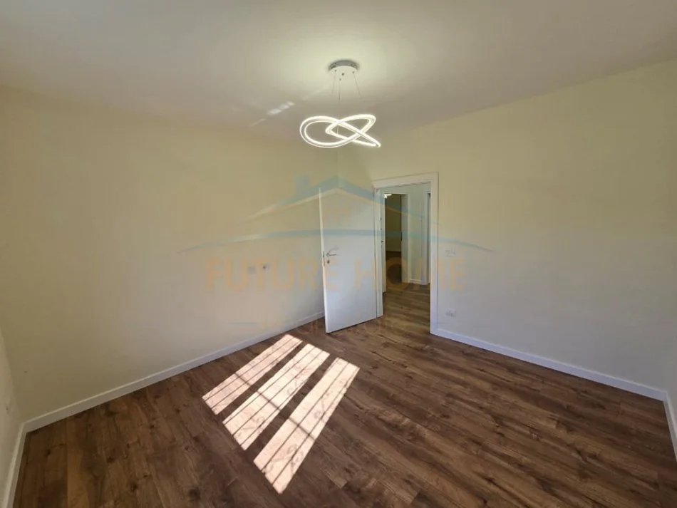 Durres, shitet apartament 2+1 Kati 1, 95 m² 88.000 € 