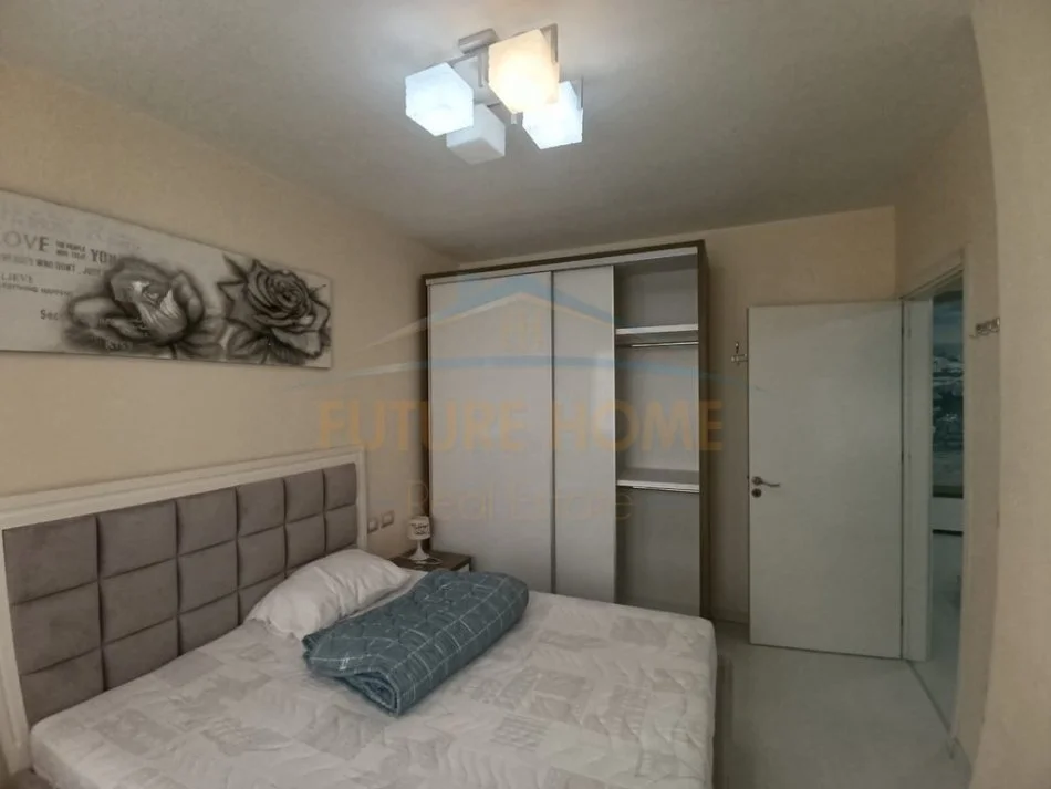 Tirane, jepet me qera apartament 1+1 Kati 1, 60 m² 450 € 