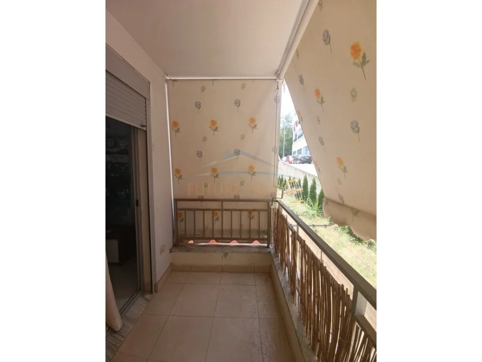 Tirane, jepet me qera apartament 1+1 Kati 1, 60 m² 450 € 