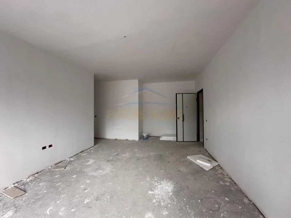 Tirane, shitet 2+1 Kati 4, 134 m² 215.000 € (RESTORANT XIBRAKU)