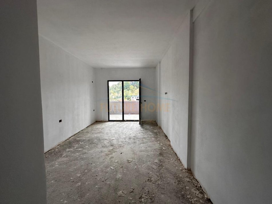 Tirane, shitet apartament 2+1 Kati 4, 134 m² 215.000 € (RRUGA E ELBASANIT)