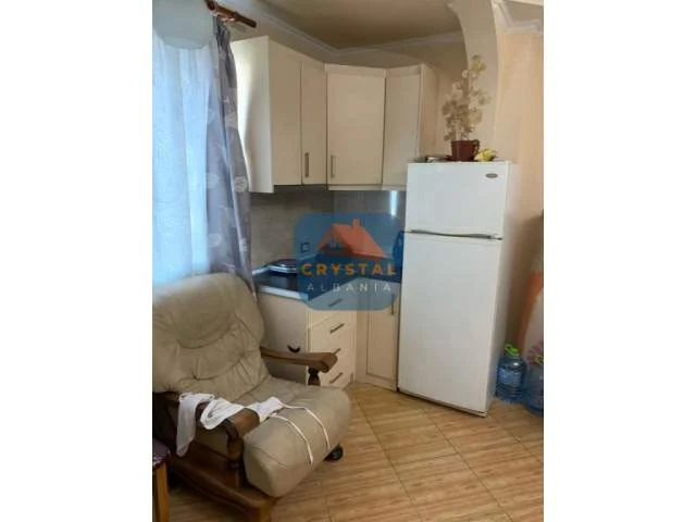 Tirane, jepet me qera apartament 1+1 Kati 2, 24.000 Leke