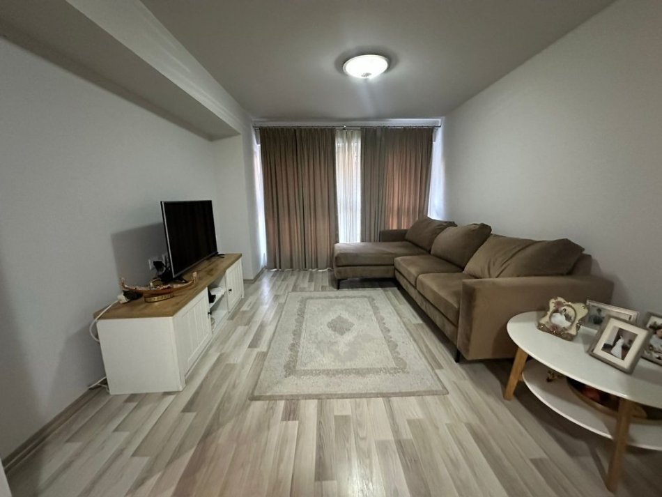 Tirane, shitet apartament 2+1 Kati 1, 85 m² 169.000 € (KODRA E DIELLIT)