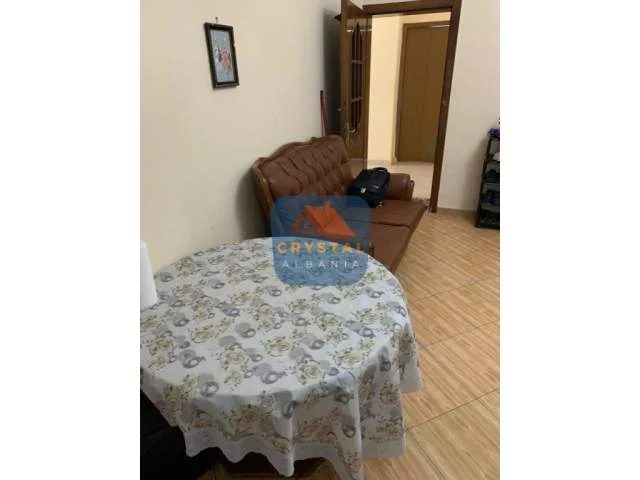 Tirane, jepet me qera apartament 1+1 Kati 2, 24.000 Leke
