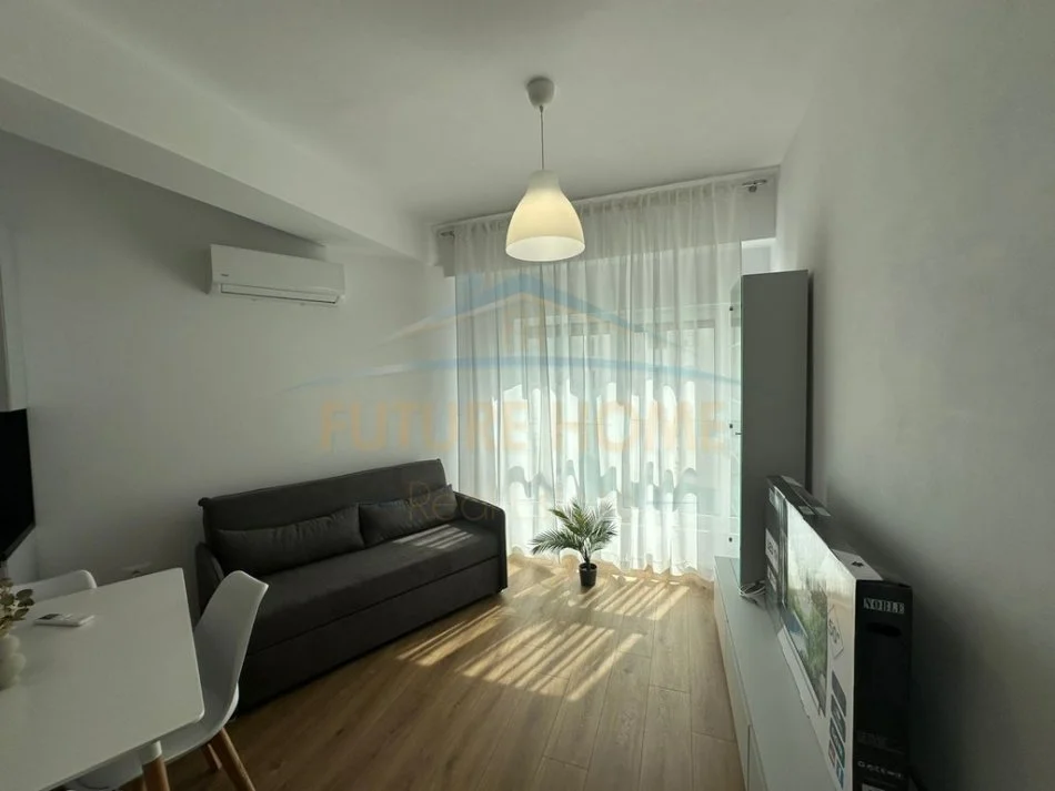 Tirane, jepet me qera apartament 1+1 Kati 6, 64 m² 450 € 