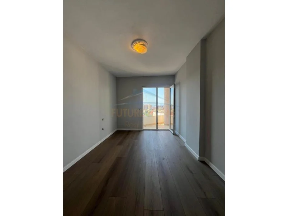 Tirane, shitet apartament 2+1 Kati 4, 119 m² 143.000 € 