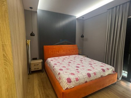 Tirane, jepet me qera apartament 2+1 Kati 2, 120 m² 800 € (GREEN CITY,SIMA COM,UNAZA RE)