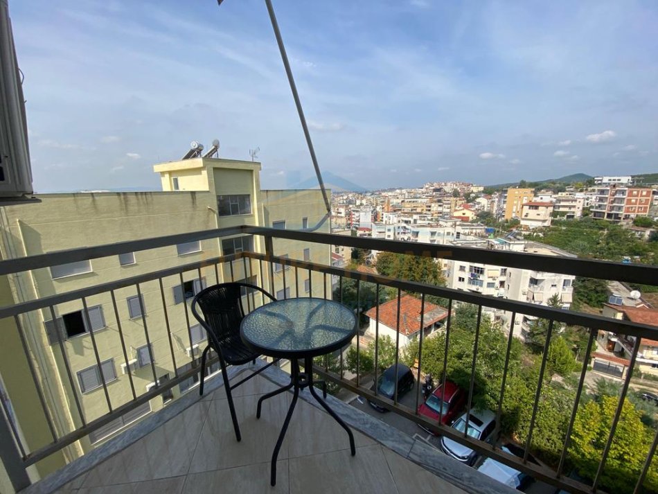 Tirane, shitet apartament 2+1 Kati 4, 93 m² 135.000 € (FRESK)