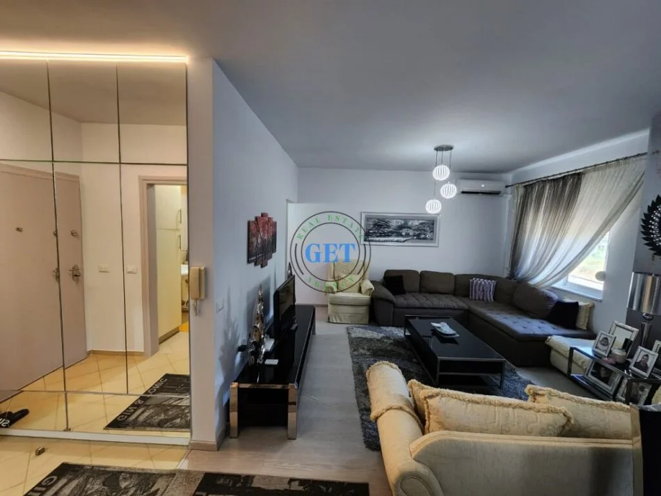 Durres, shitet apartament 2+1+Ballkon Kati 3, 120 m² 120.000 € (Shkembi i Kavajes)