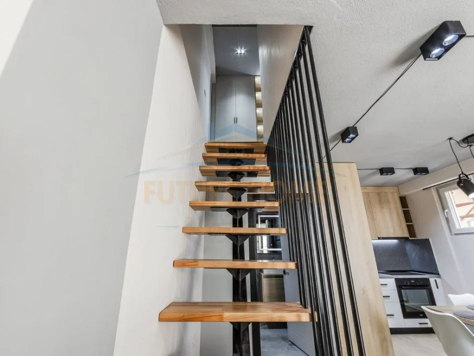 Durres, shitet apartament duplex 2+1 Kati 1, 69 m² 165.000 € 