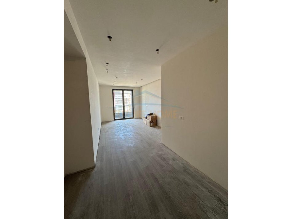 Tirane, shitet apartament 1+1+Ballkon Kati 7, 70 m² 133.001 € (Bulevardi I Ri)