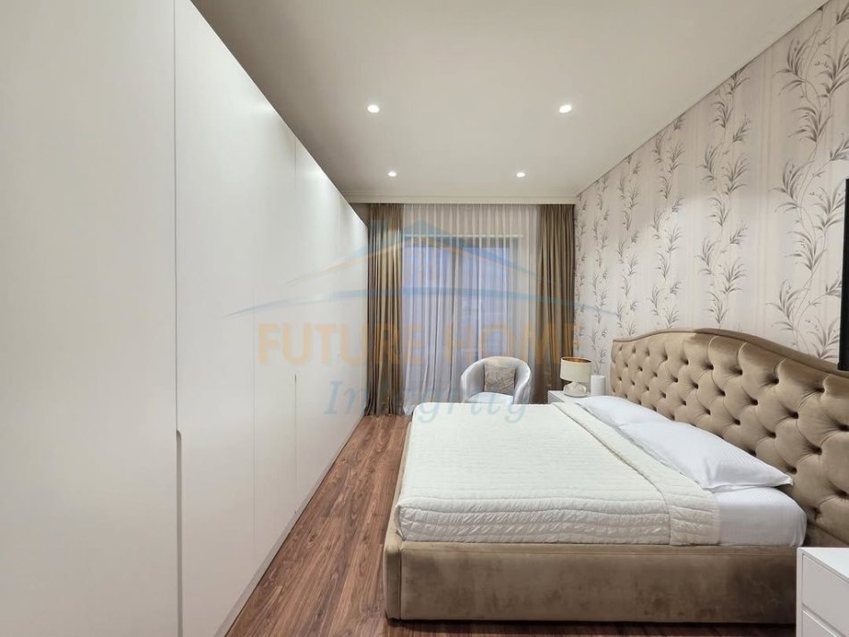Tirane, shitet apartament 3+1 Kati 8, 201.53 m² 750.000 € (Kompleksi Delijorgji, Rruga e Kavajes)