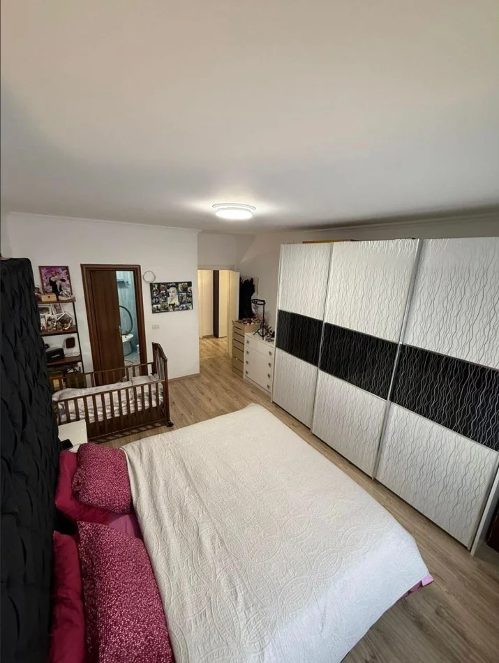 Tirane, shitet apartament 2+1 Kati 3, 115 m² 190.000 € (Astir)