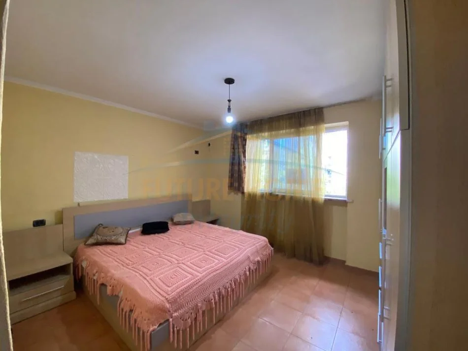 Tirane, jepet me qera apartament 2+1 Kati 3, 69 m² 600 € (21 DHJETORI)