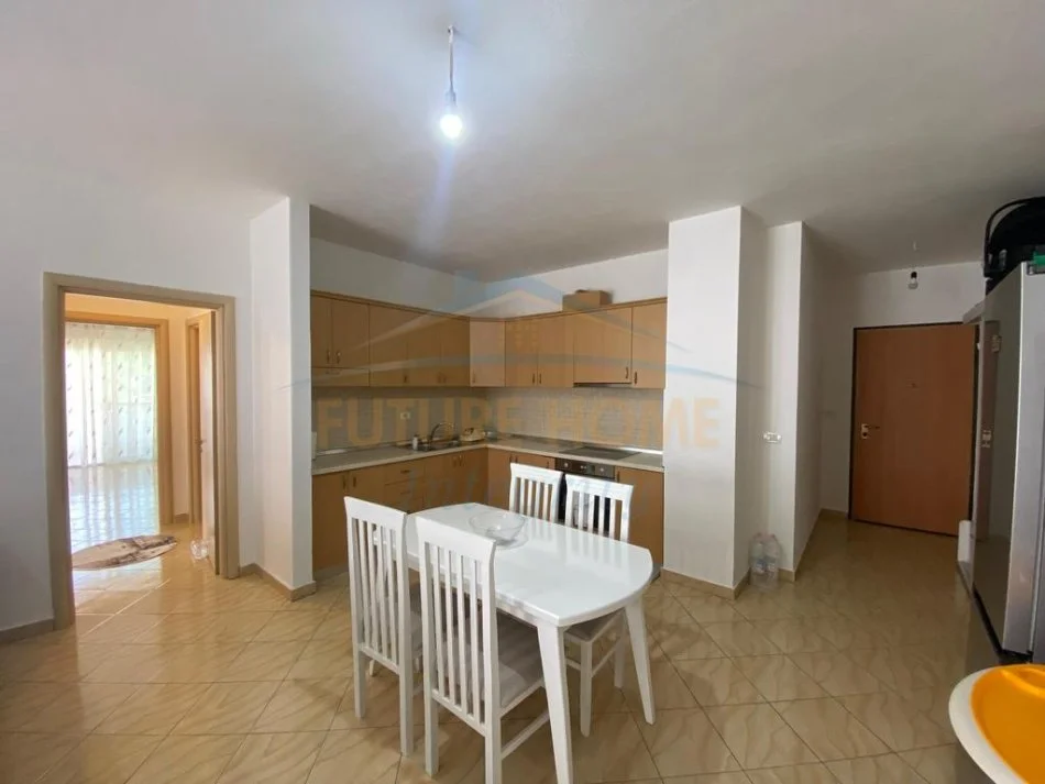 Tirane, shitet apartament 2+1+2 Kati 4, 118 m² 155.000 € (FRESK BUKENART)