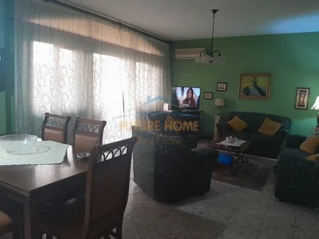 Qera, Vilë, Brryl, Tiranë AREA57777