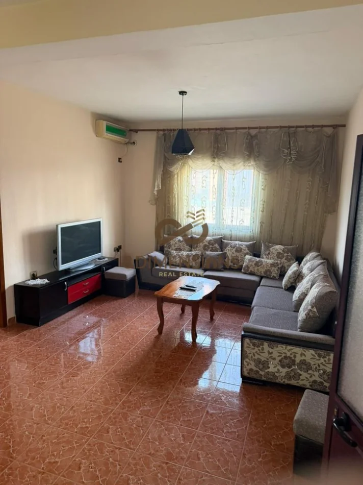 Tirane, jepet me qera apartament 2+1 Kati 2, 110 m² 400 € (jordan misja)   D8242A-92